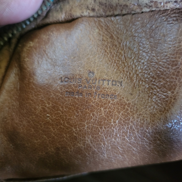 Louis Vuitton Monogram Pochette Dragonne Wristlet Bag..Vintage - Picture 6 of 11